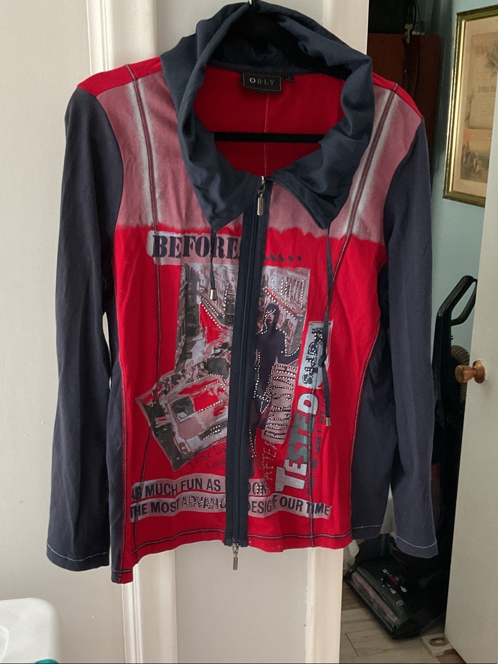 P003. Orly Women's Red & Navy Graphic Zip Bomber Jacket | L
